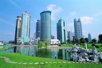 陆家嘴中心绿地