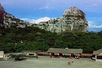 南溪山