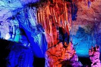 桂林荔浦丰鱼岩旅游区