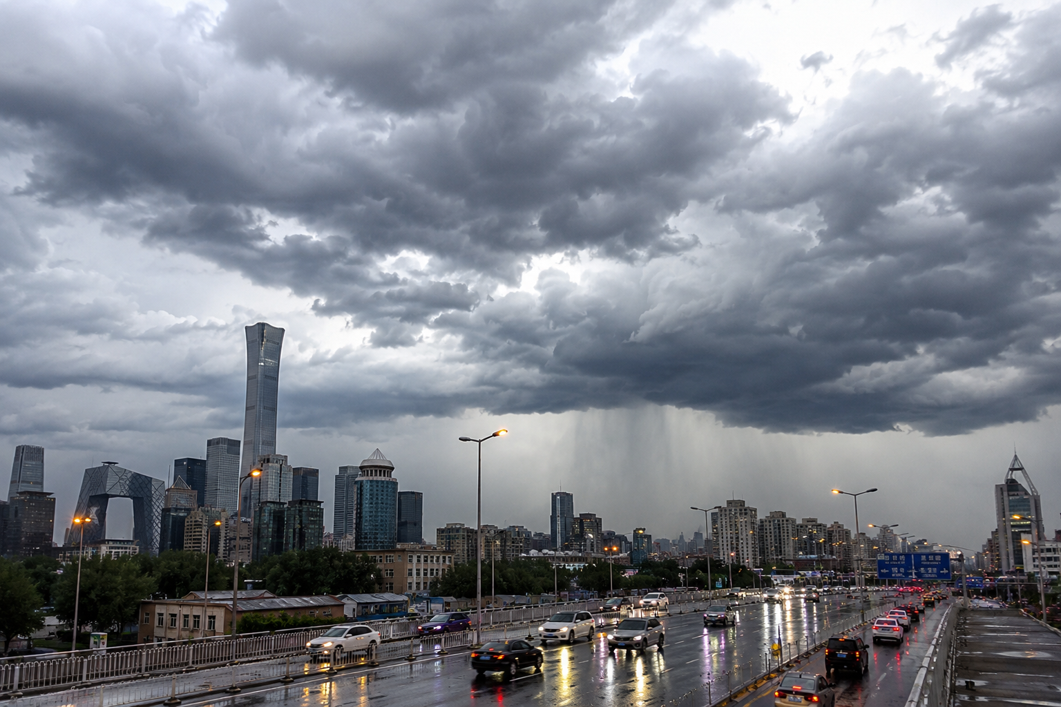 北京今明两天多雷阵雨 局地或遭遇 7 级以上短时大风及冰雹天气
